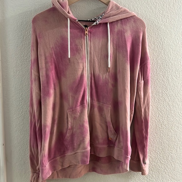 Volcom hoodie - Picture 1 of 3